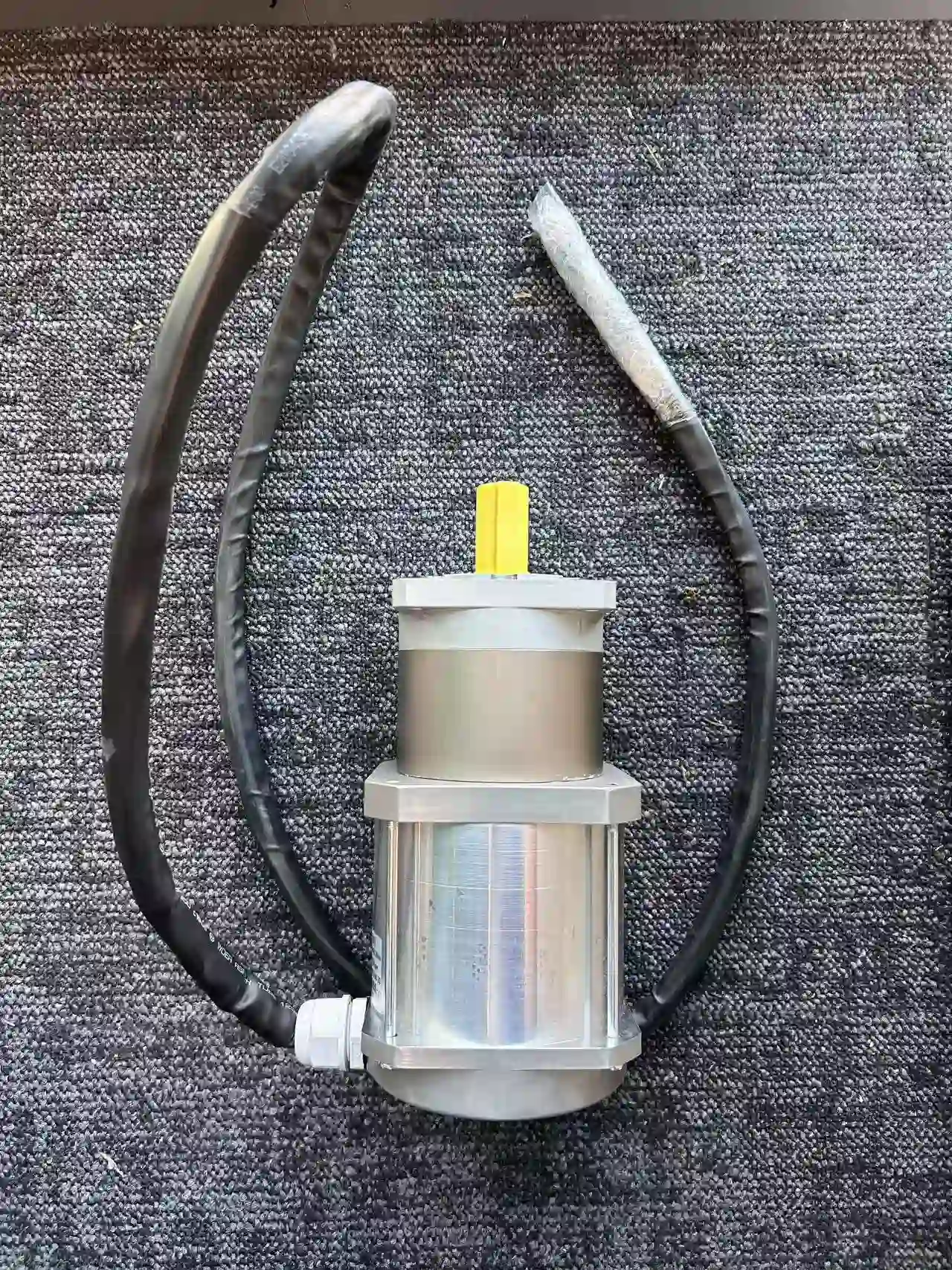 højtydende motor